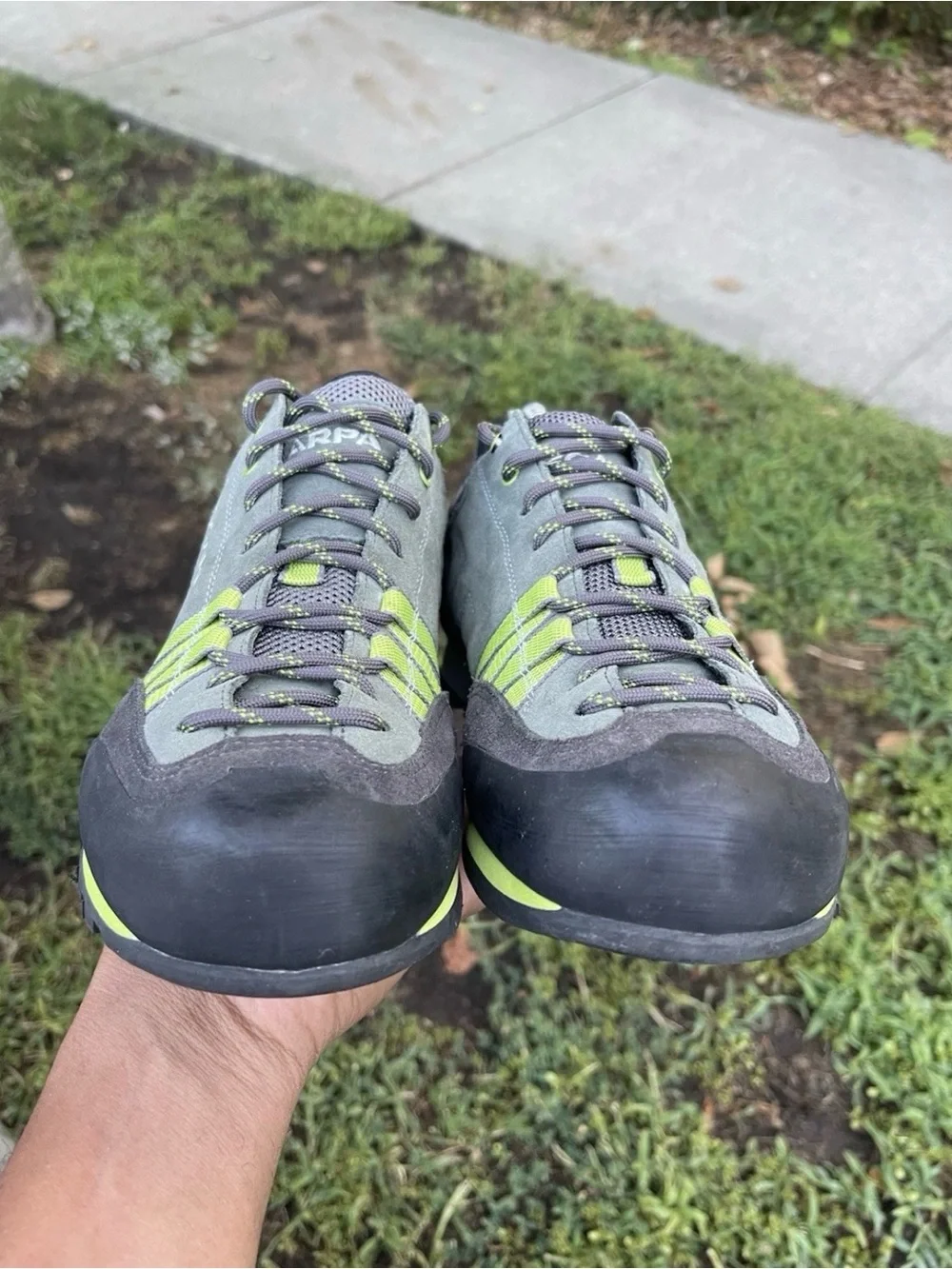 Scarpa Mens Approach Hiking Shoes Size 9